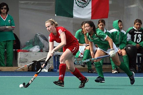 Canada vs. Mexico - Picture Earl Basden